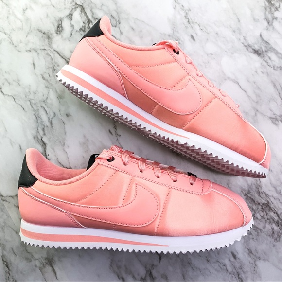 Nike Cortez Pink Coral Silk Valentines Sneaker - Picture 2 of 7